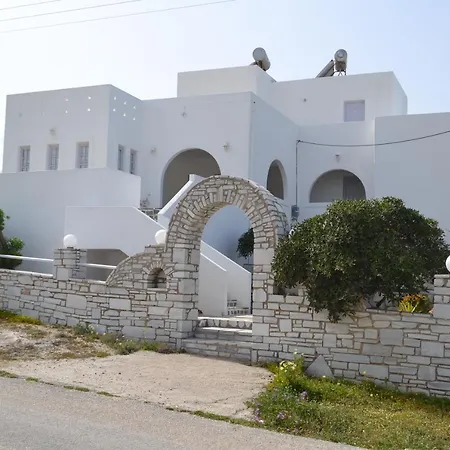 Althea Paros 4*
