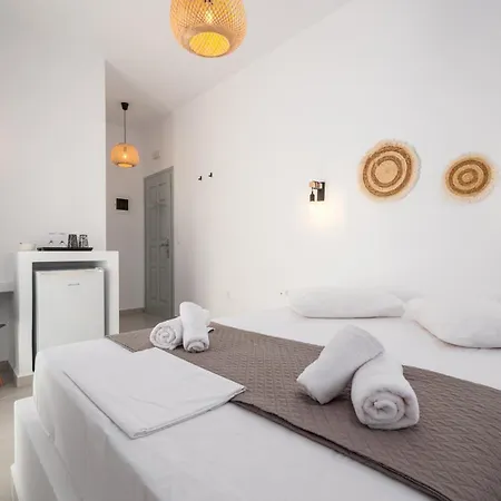 Apart Otel Althea Paros 4*
